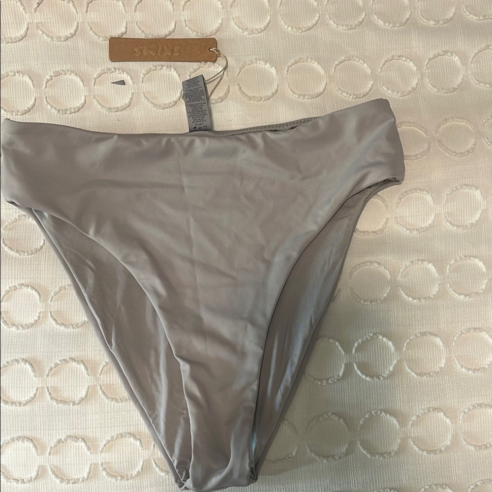 SKIMS NWT Light Gray high waisted Bikini bottoms with Tag